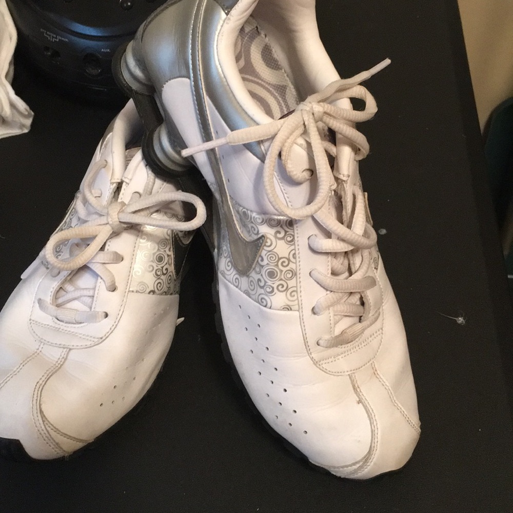 Nike shox
